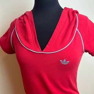 🍓Berry Red yummy ADIDAS 90’s sporty spice girl cap sleeve mini dress with hood!